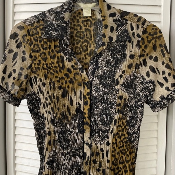 Tops - Leopard Print Blouse (Size L)